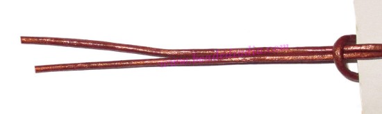 Picture of Leather Cords 0.5mm (half mm) round, regular color - ruby red.