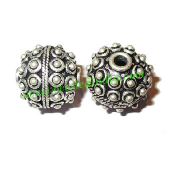 Picture of Silver Plated Fancy Beads, size: 15.5x16.5mm, weight: 5.11 grams.