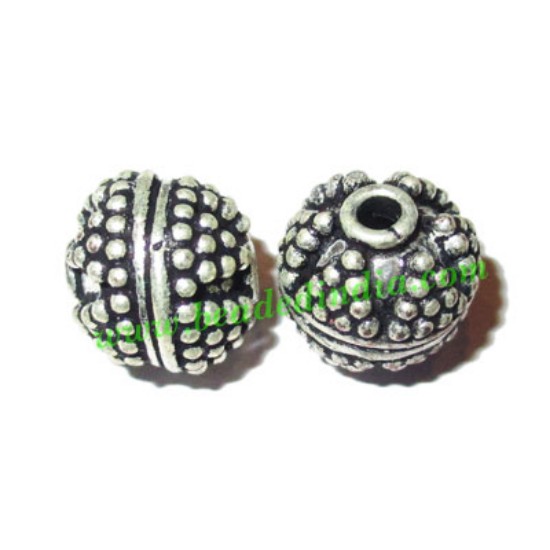 Picture of Silver Plated Fancy Beads, size: 11x11.5mm, weight: 3.1 grams.