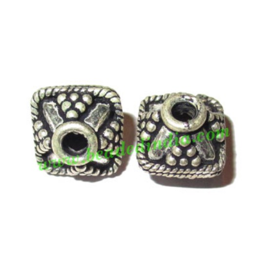 Picture of Silver Plated Fancy Beads, size: 9.5x10mm, weight: 2.01 grams.