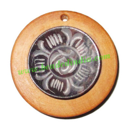 Picture of Handmade wooden fancy pendants, size : 37x8mm