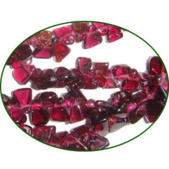 Picture of Fine Quality Garnet Plain Side Drill Triangle  Triangle, size: 4x6mm to 6x9mm